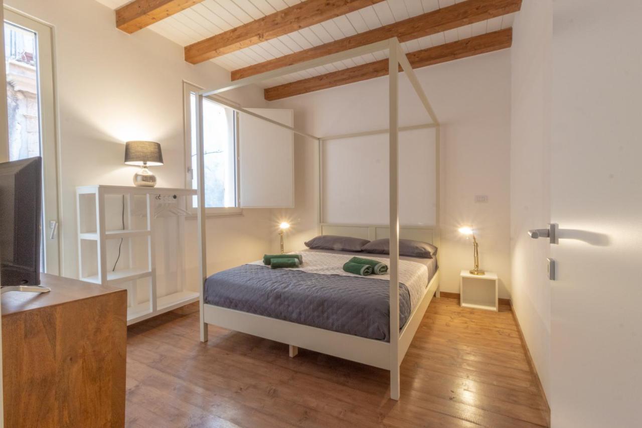 Maison Rouge Ortigia Syracuse Esterno foto